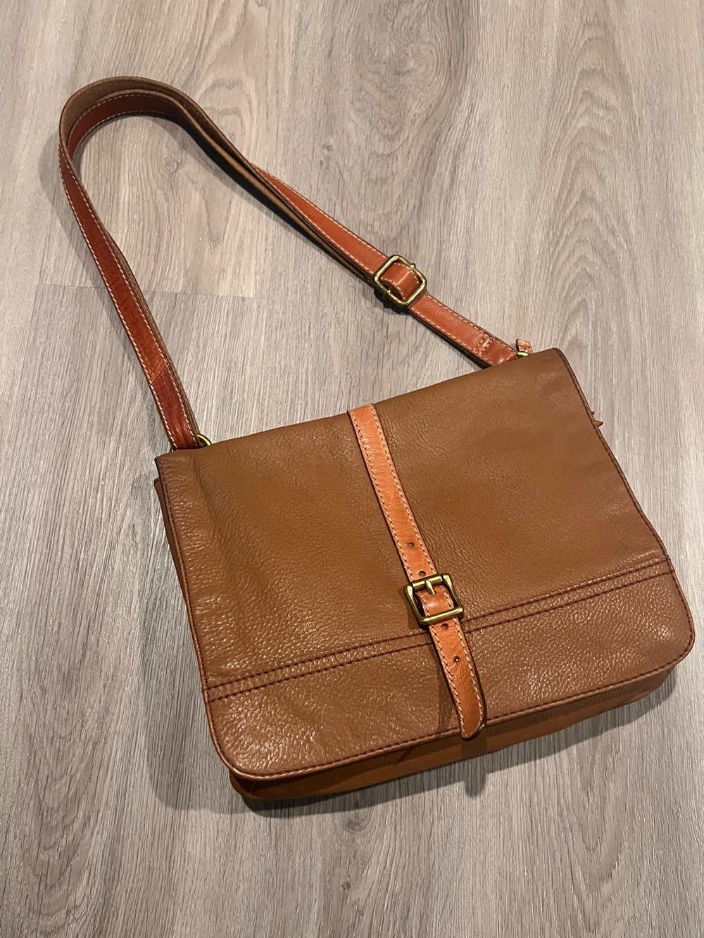 Fossil Tan Brown Leather Crossbody Bag - Picture 2 of 11